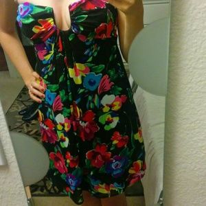 Strapless floral dress...perfect for summer!