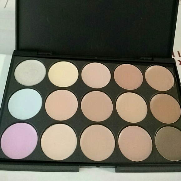 NEW contouring palette!