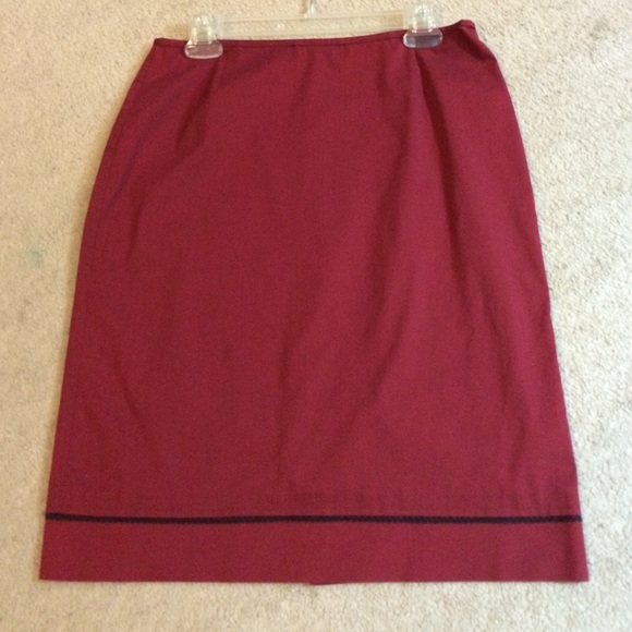 Red skirt with black trim