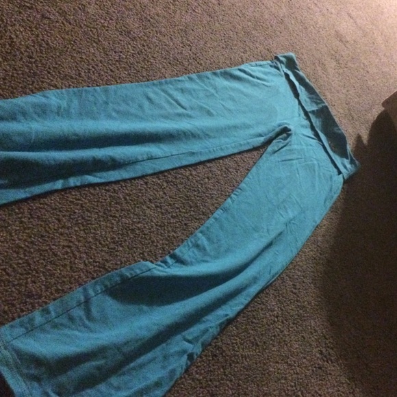 Hollister yoga pants