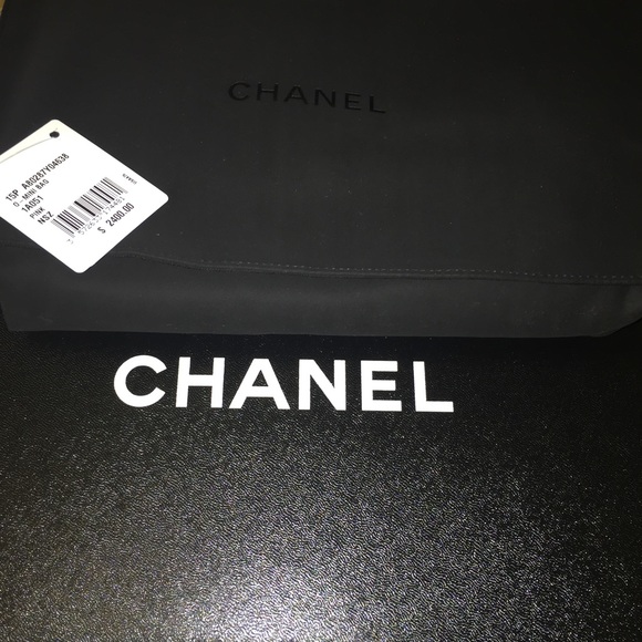 Chanel le boy wallet on a chain BNIB!!!!!!SOLD!!🚨 - Picture 4 of 5