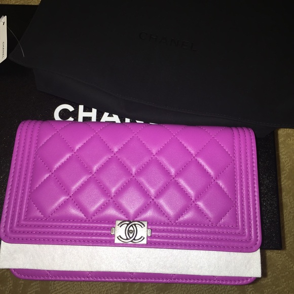Chanel le boy wallet on a chain BNIB!!!!!!SOLD!!🚨 - Picture 5 of 5