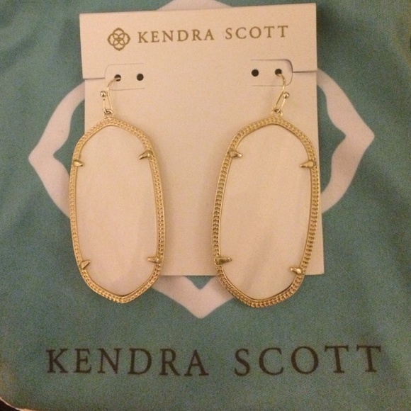 Kendra scott Danielle earrings