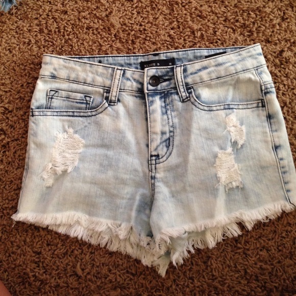 Acid washed Jean shorts - Picture 1 of 1