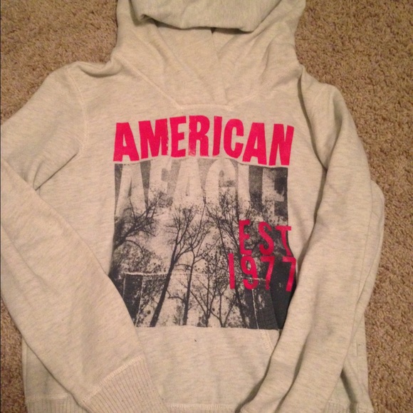 American Eagle Sweatshirt-Only Worn Once