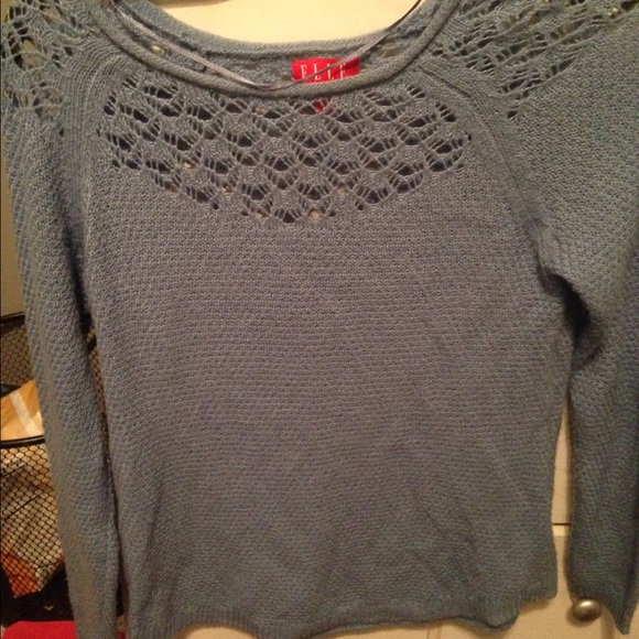 ELLE light blue sweater