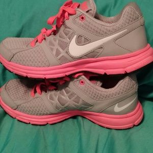 Great condition pink Nikes!