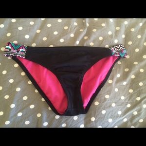 Hurly black bikini bottoms