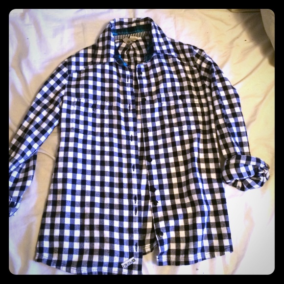 B&W checkered flannel