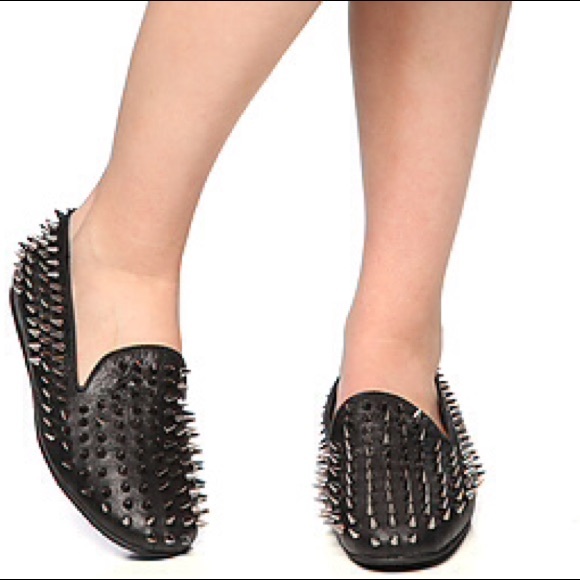 UNIF Hellraiser womens 7