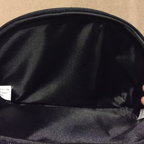 Shoe Dazzle FlipFlops Size 7 - Picture 4 of 4