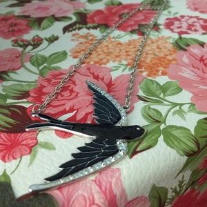Shortstrand sparrow bird necklace.