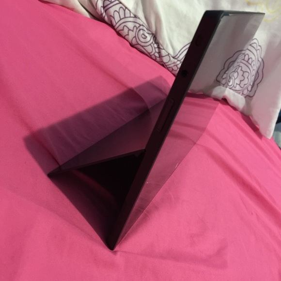 Microsoft Surface - Picture 4 of 4