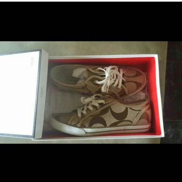 Coach tennis shoes - Picture 4 of 4