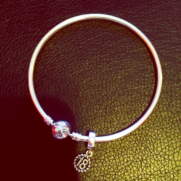 Bangle with charm sell or trade THIS WEEKEND ONLY