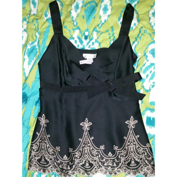🆕 LISTING: classy top! ANN TAYLOR