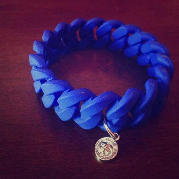 Marc by Marc Jacobs royal blue charm bracelet