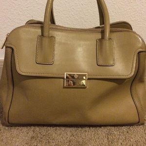 Tory Burch tan leather handbag
