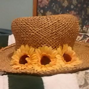 Vintage sunflower sun hat