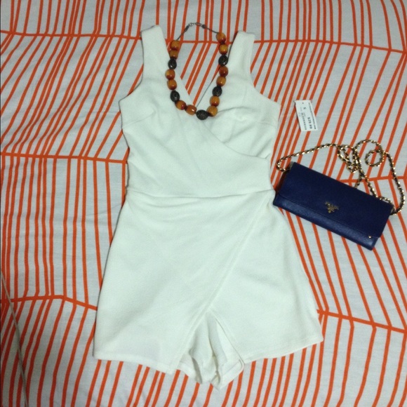 Chic romper