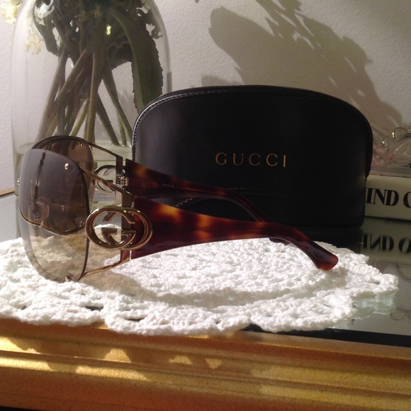 Gucci sunglasses