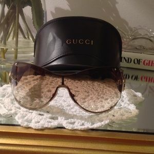 Gucci sunglasses
