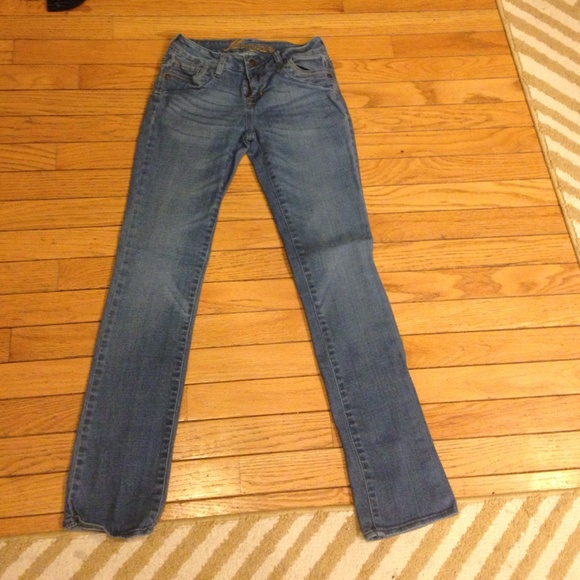 Great condition. Stretch fit comfy jeans!!