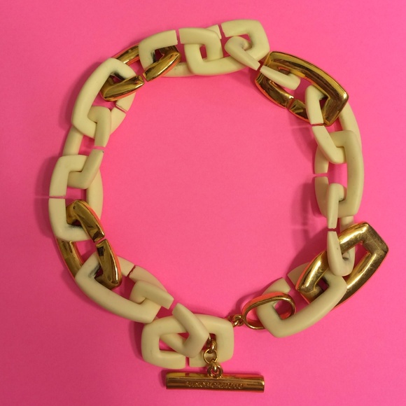 VINCE CAMUTO Chain-link necklace-White and gold