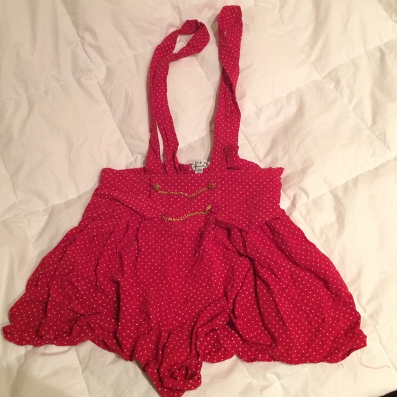 Cute Minnie Mouse-esque overall shorts