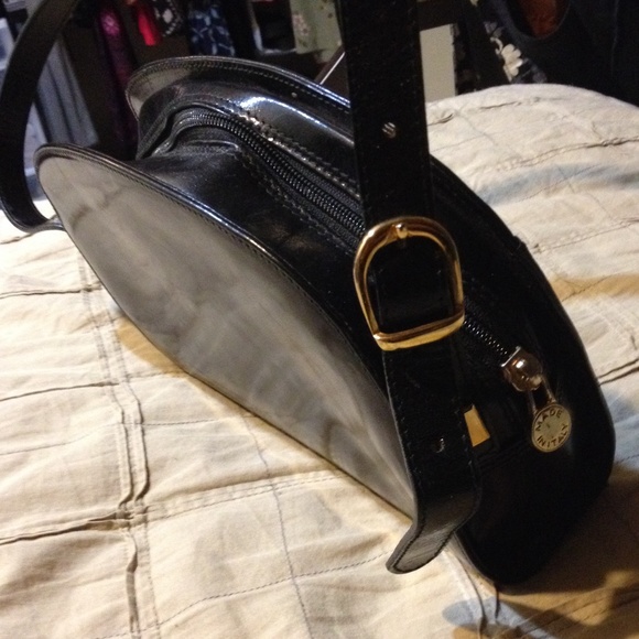 Bundle purse and sweater