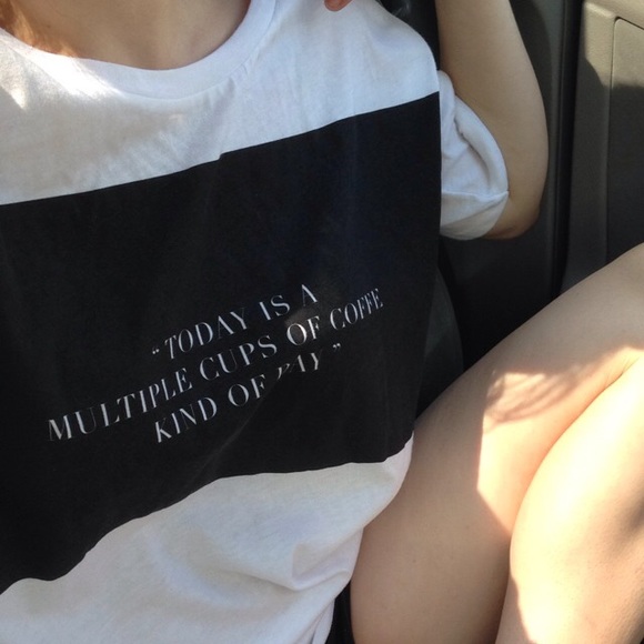 BUNDLED Zara Tee Shirt - Picture 2 of 4