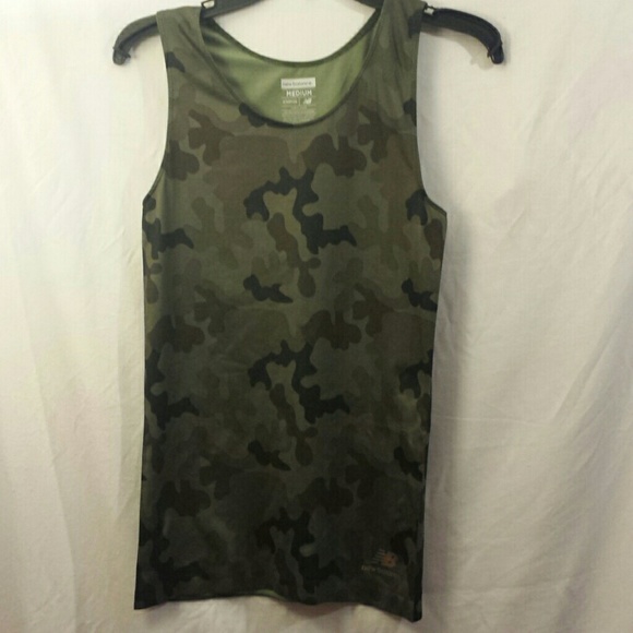 New balance top
