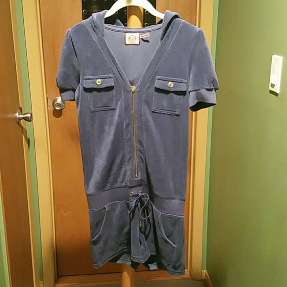 Juicy Couture zipup Romper with hood size Petite