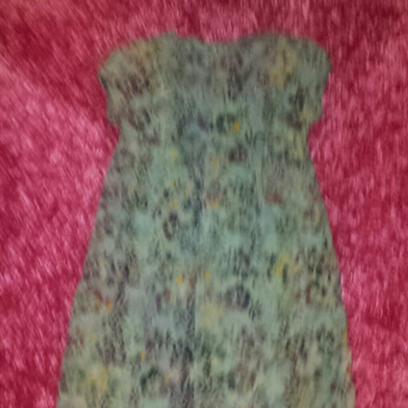 Dress - Picture 2 of 2