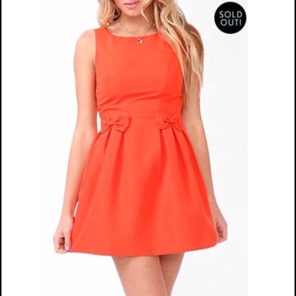 Bow Dress