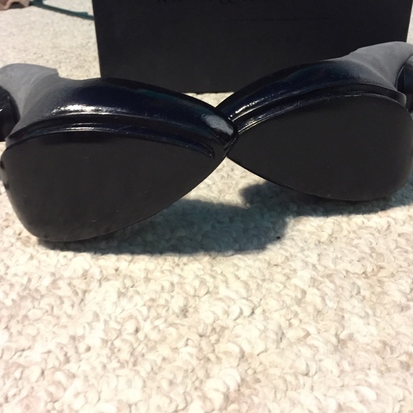 Rock and republic grey Celina pumps - Picture 2 of 4