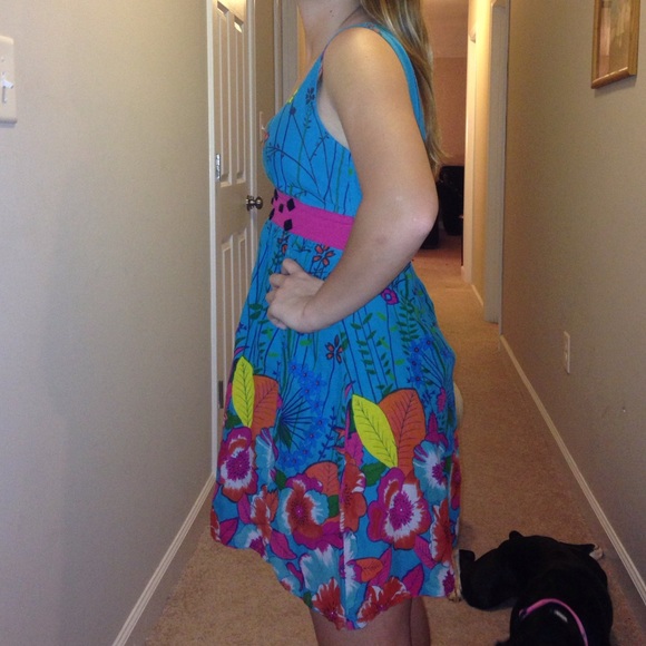 Flower Dress. - Picture 2 of 2