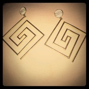 Gold maze earrings