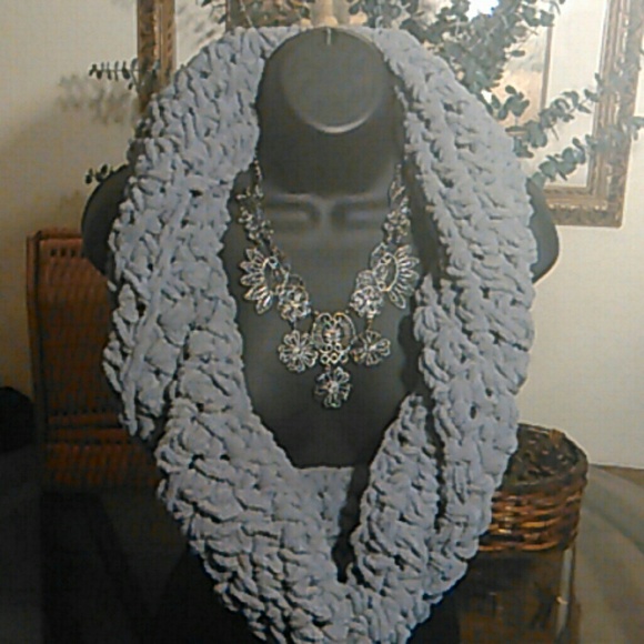 Scarf - Picture 2 of 3