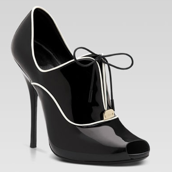 Gucci Shoes - ⛔️⛔️⛔️SOLD⛔️⛔️⛔️ Gucci Newton