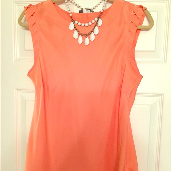 Banana Republic Blouse with pretty sleeve detail!
