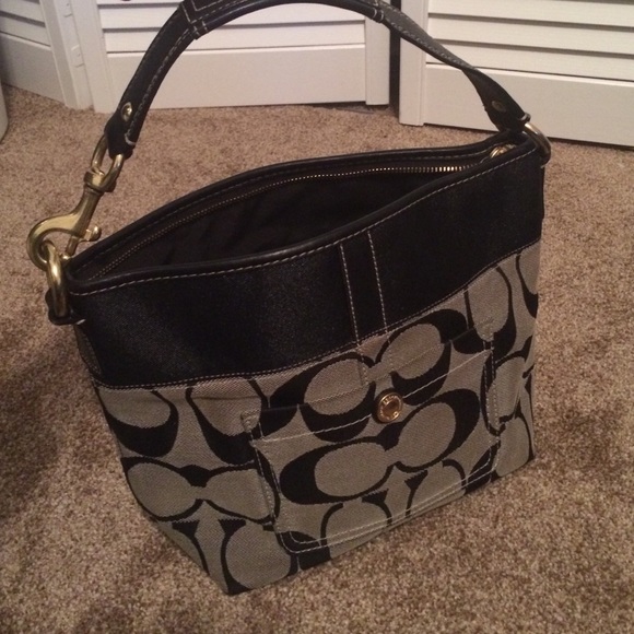 Authentic black and gray classic Coach handbag!