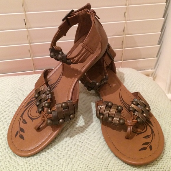 Gladiator style sandals, tan, beaded, worn once