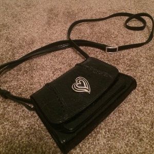 Authentic black Brighton crossover clutch!