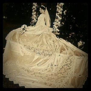Vintage Wedding Dress