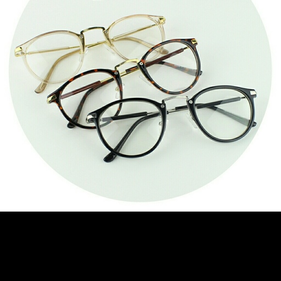 Vintage style glasses (champagne)