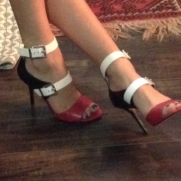 ❌❌SOLD❌❌ - Picture 3 of 4