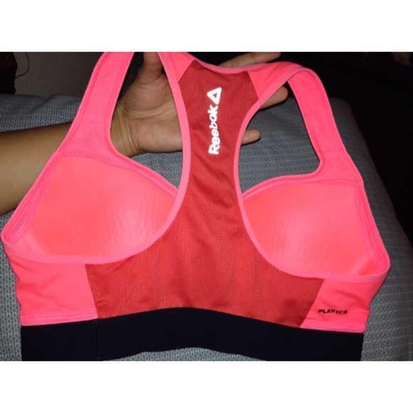 Sports Bra Reebok bundle PERFECT CONDITION
