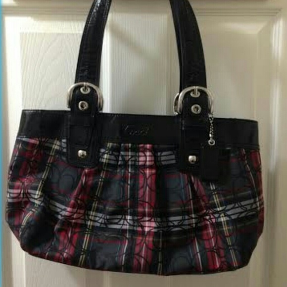 Coach signature Tarten Pleated soho