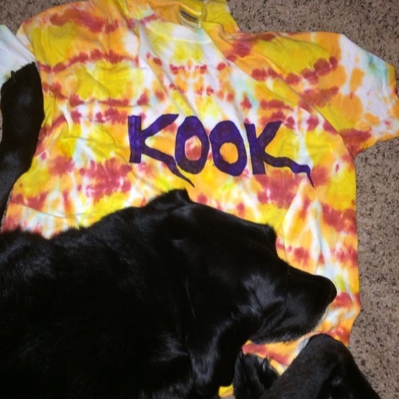 I can put logos on your shirts!!